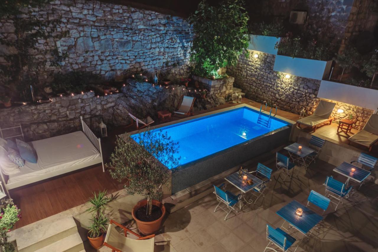 Boutique Hotel Capitano Herceg Novi Bagian luar foto
