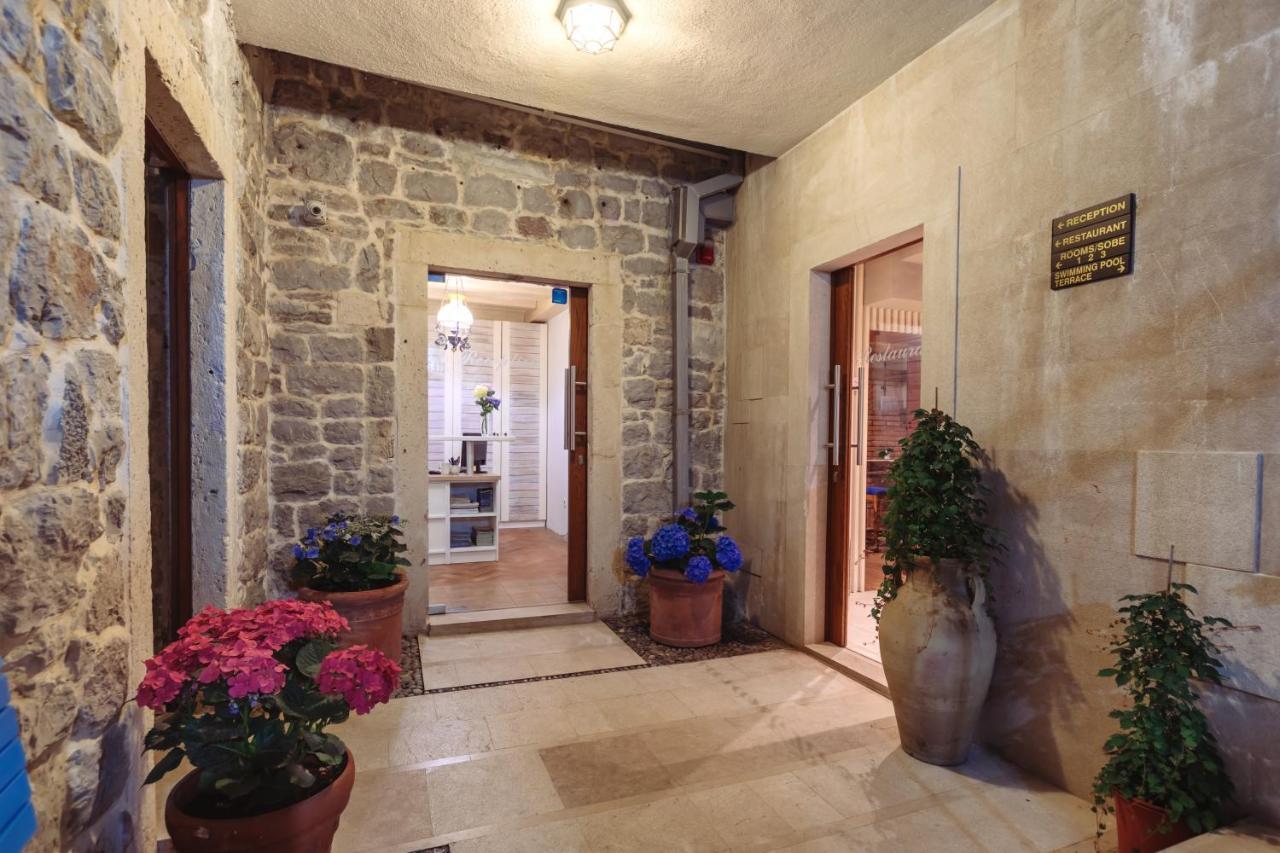 Boutique Hotel Capitano Herceg Novi Bagian luar foto