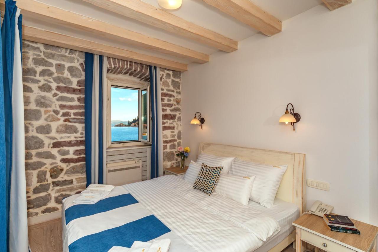 Boutique Hotel Capitano Herceg Novi Bagian luar foto