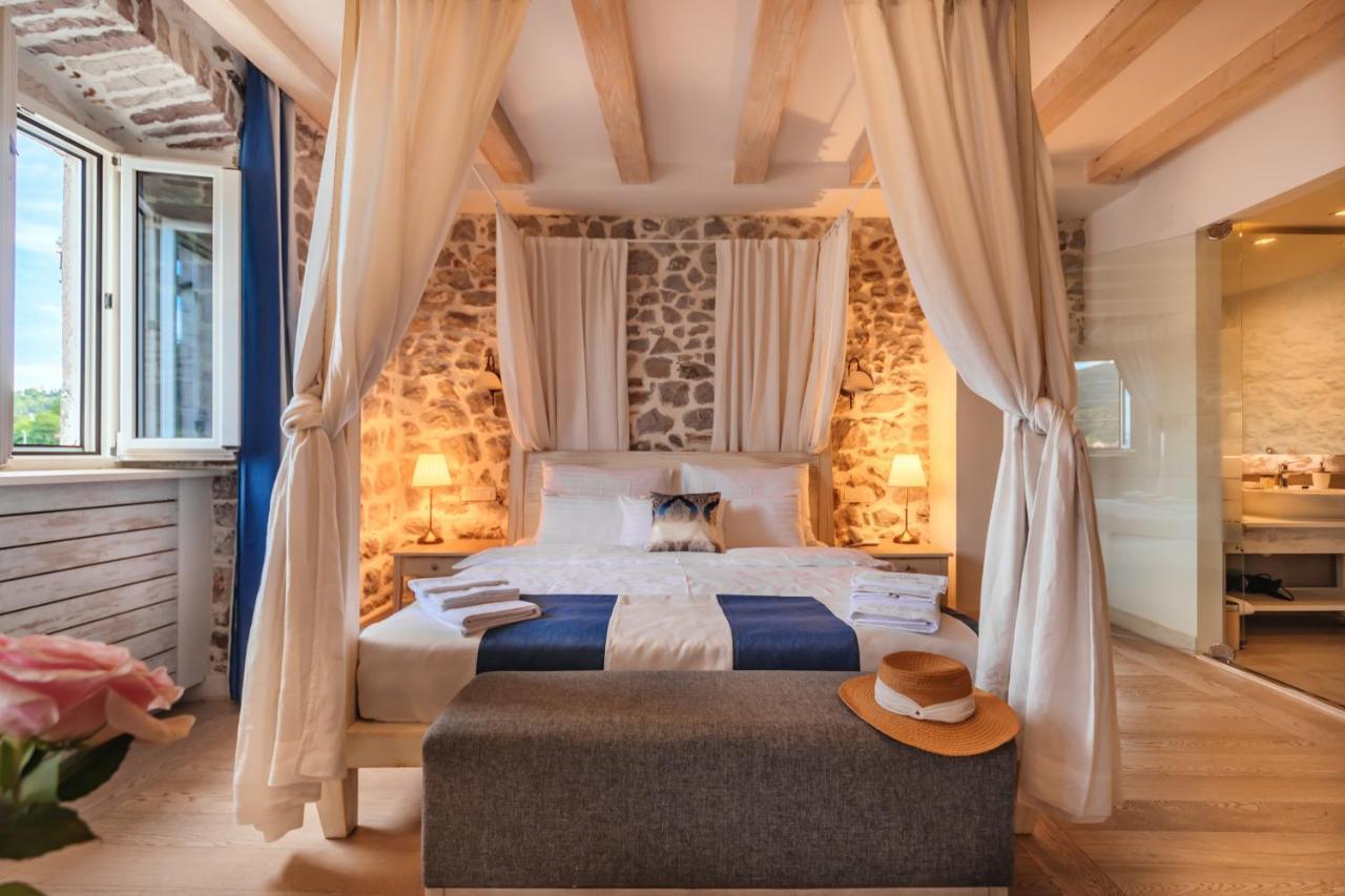 Boutique Hotel Capitano Herceg Novi Bagian luar foto