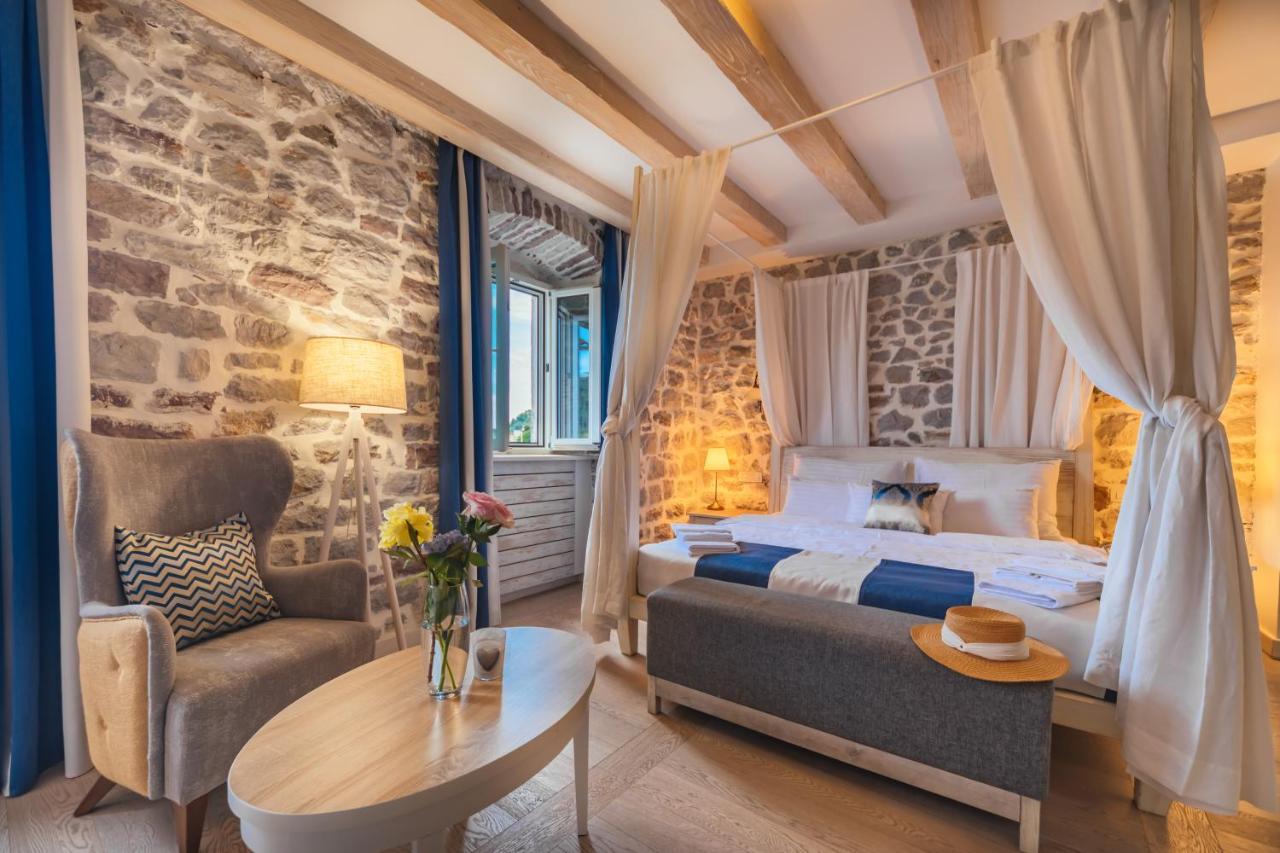 Boutique Hotel Capitano Herceg Novi Bagian luar foto