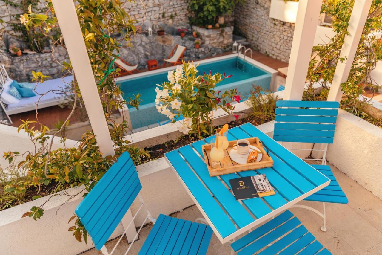 Boutique Hotel Capitano Herceg Novi Bagian luar foto